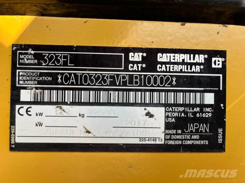 CAT 323 F L Excavatoare pe șenile
