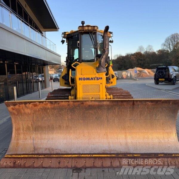 Komatsu D51PXI-24EO Buldozere pe senile