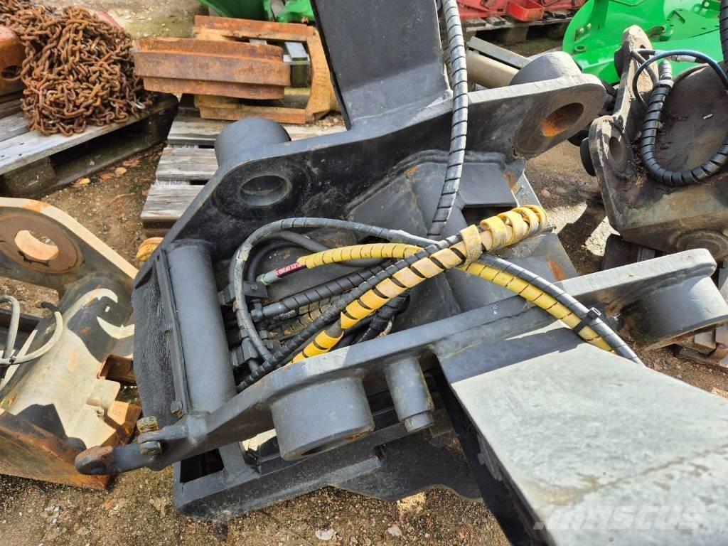 Komatsu PC 210-6K Excavatoare pe șenile

