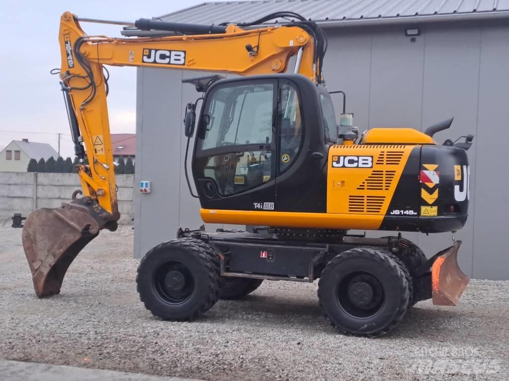 JCB JS145 W Excavatoare cu roti