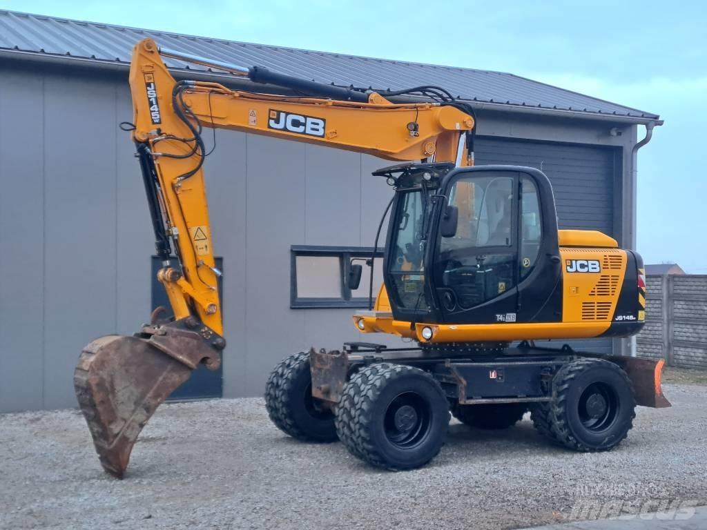 JCB JS145 W Excavatoare cu roti
