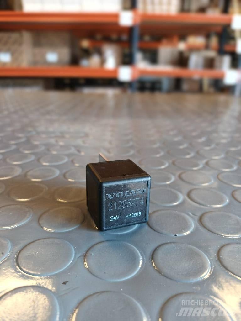 Volvo RELAY 21255974 Transport - Altele