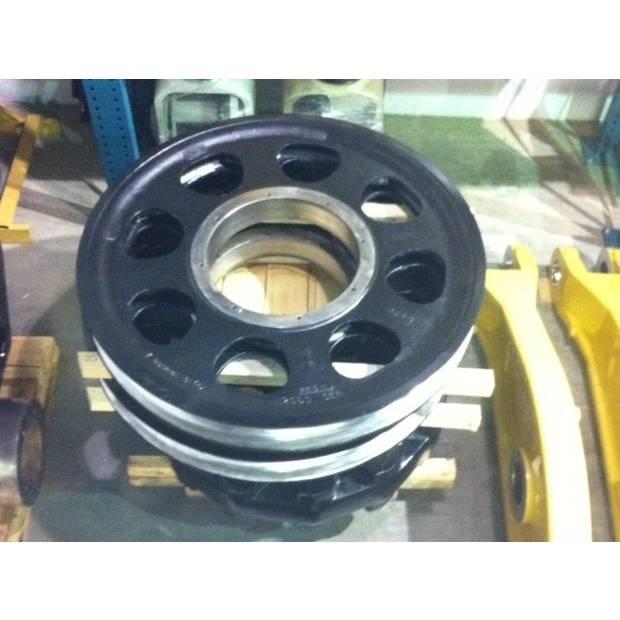 CAT 7495 Excavatoare cu lopata frontale