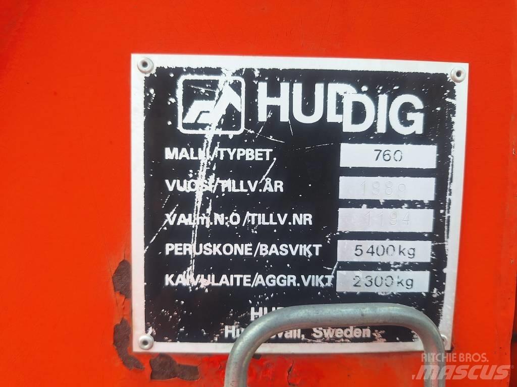 Huddig 760 Buldoexcavatoare