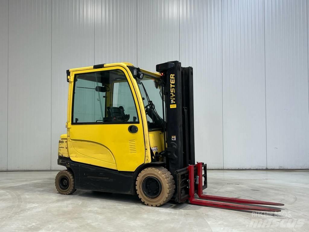 Hyster J2.5XN Stivuitor electric