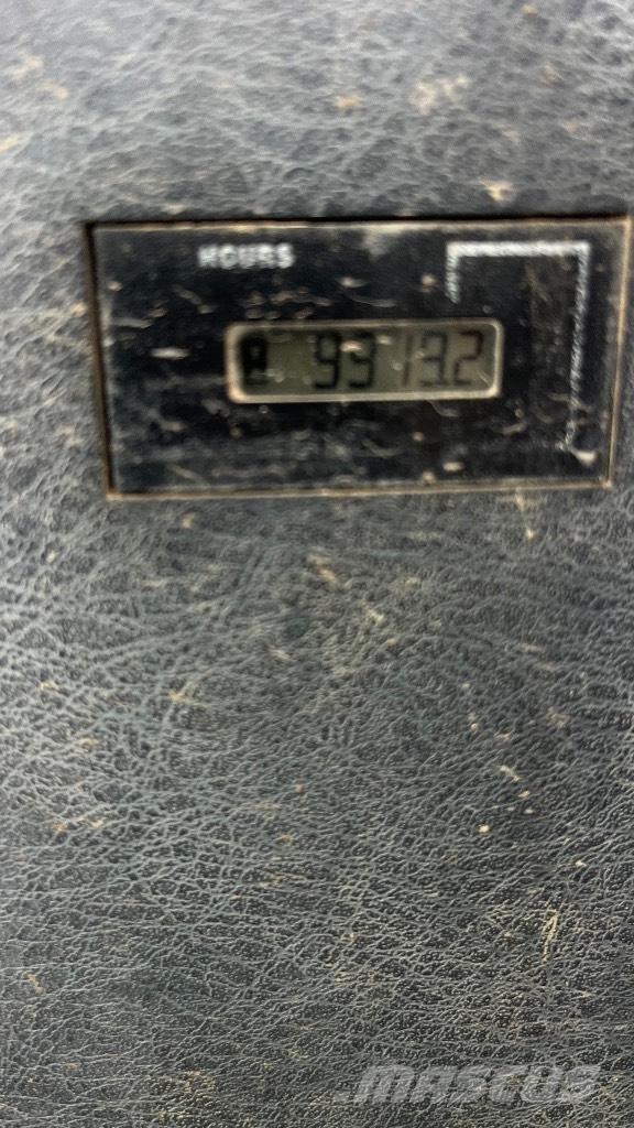 Hyundai 380-9 Excavatoare pe șenile
