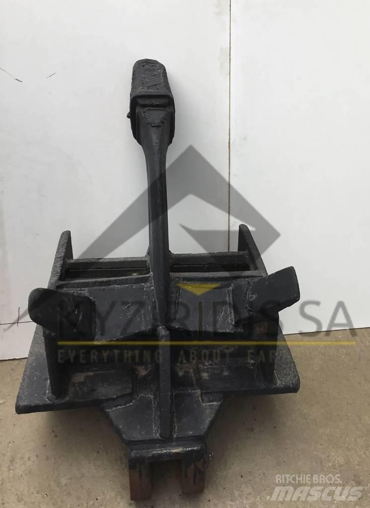 Liebherr R 942 Scarificatoare