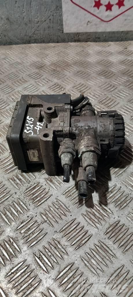 Scania R 440 1879275 Frane