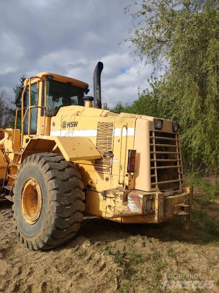 HSW 530E Incarcator pe pneuri