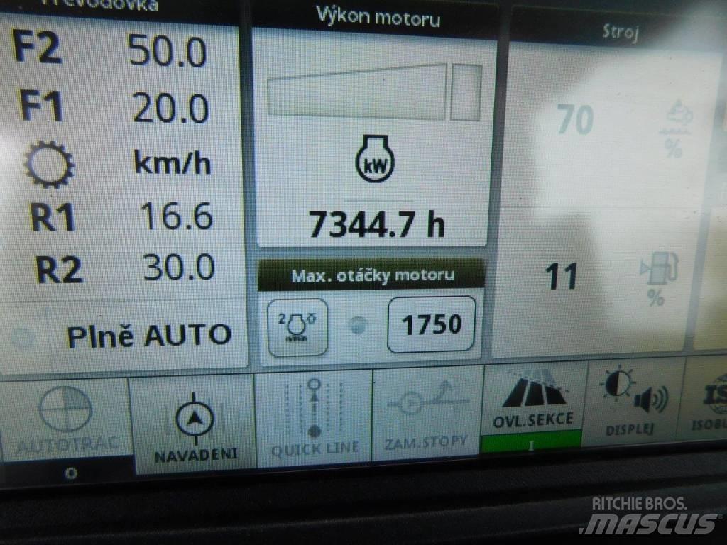 John Deere 6215 R Tractoare