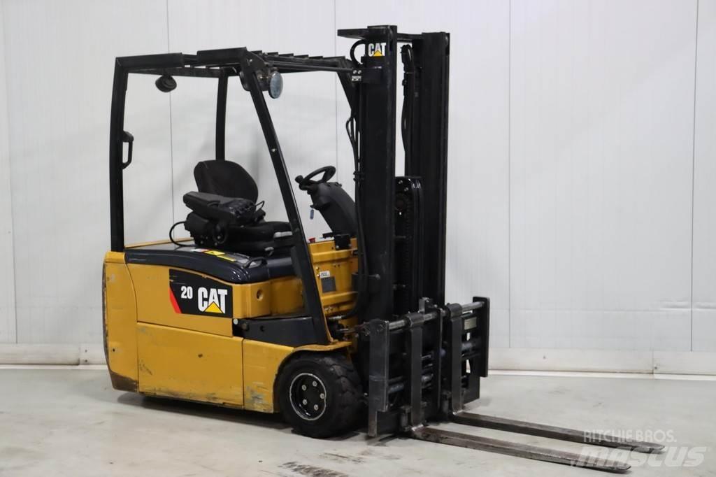 CAT EP20PNT Stivuitor electric