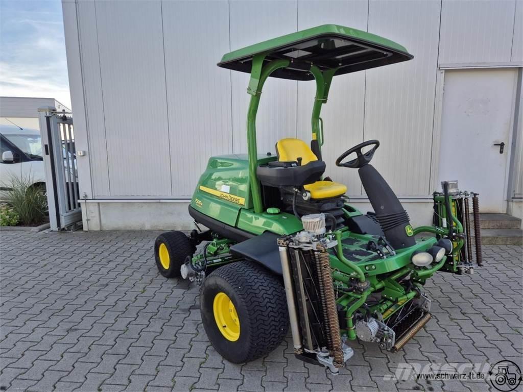John Deere 7500A Masinute Golf