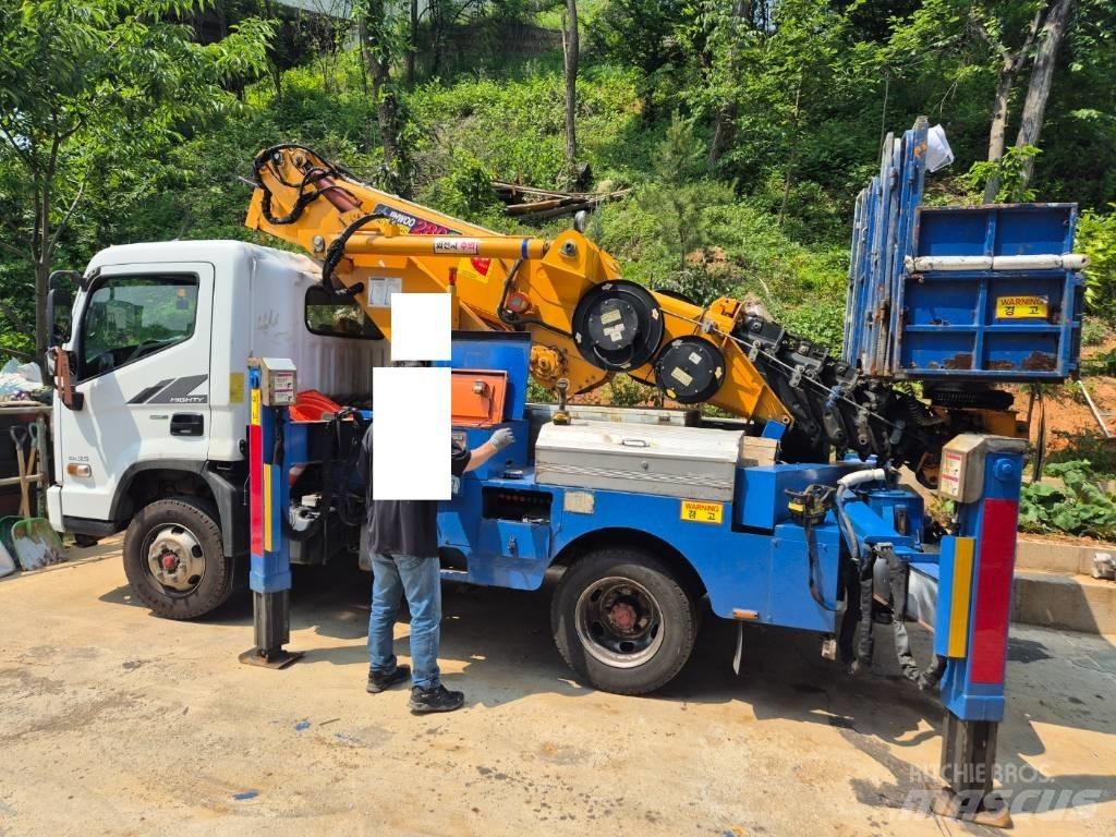 Jinwoo JW280 Platforme aeriene montate pe camion