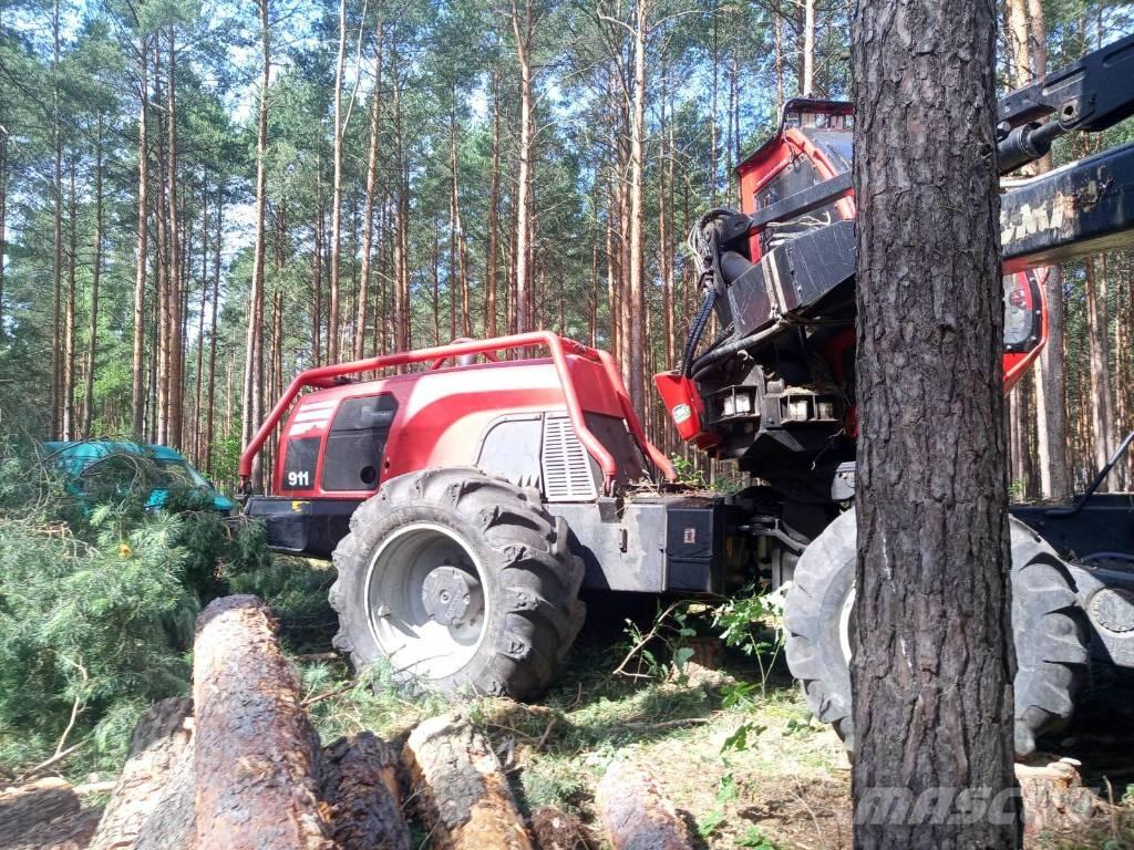 Komatsu 911.6 Combine forestiere