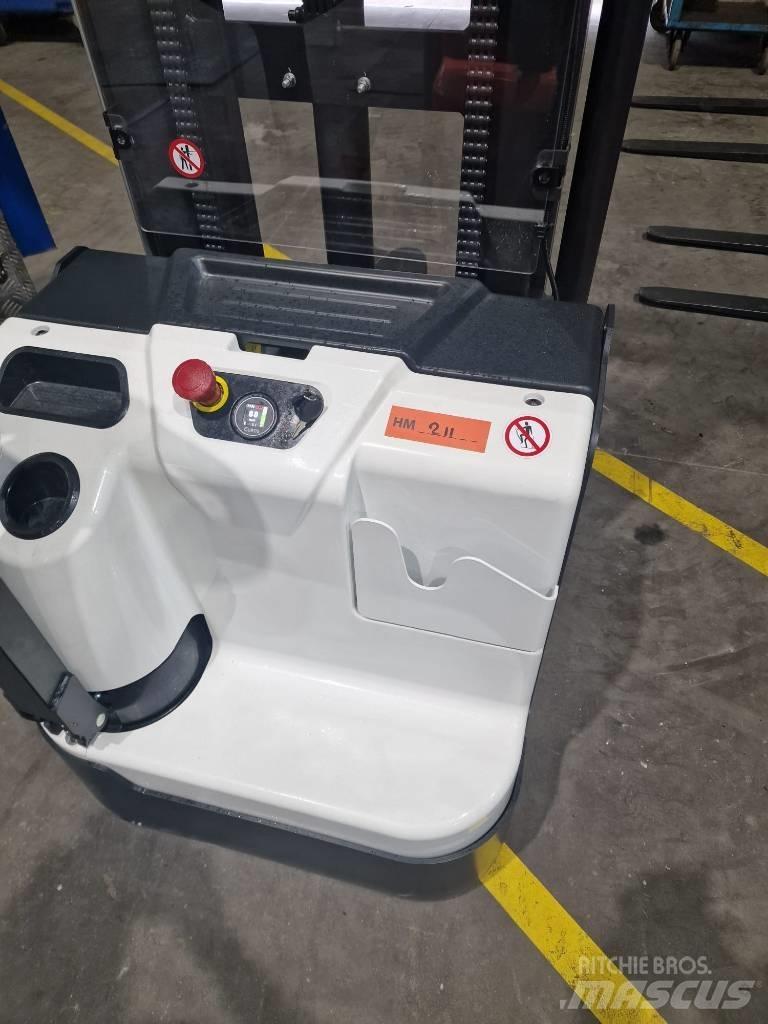 Bobcat BSL 16 N-7 Transpaleta manuala