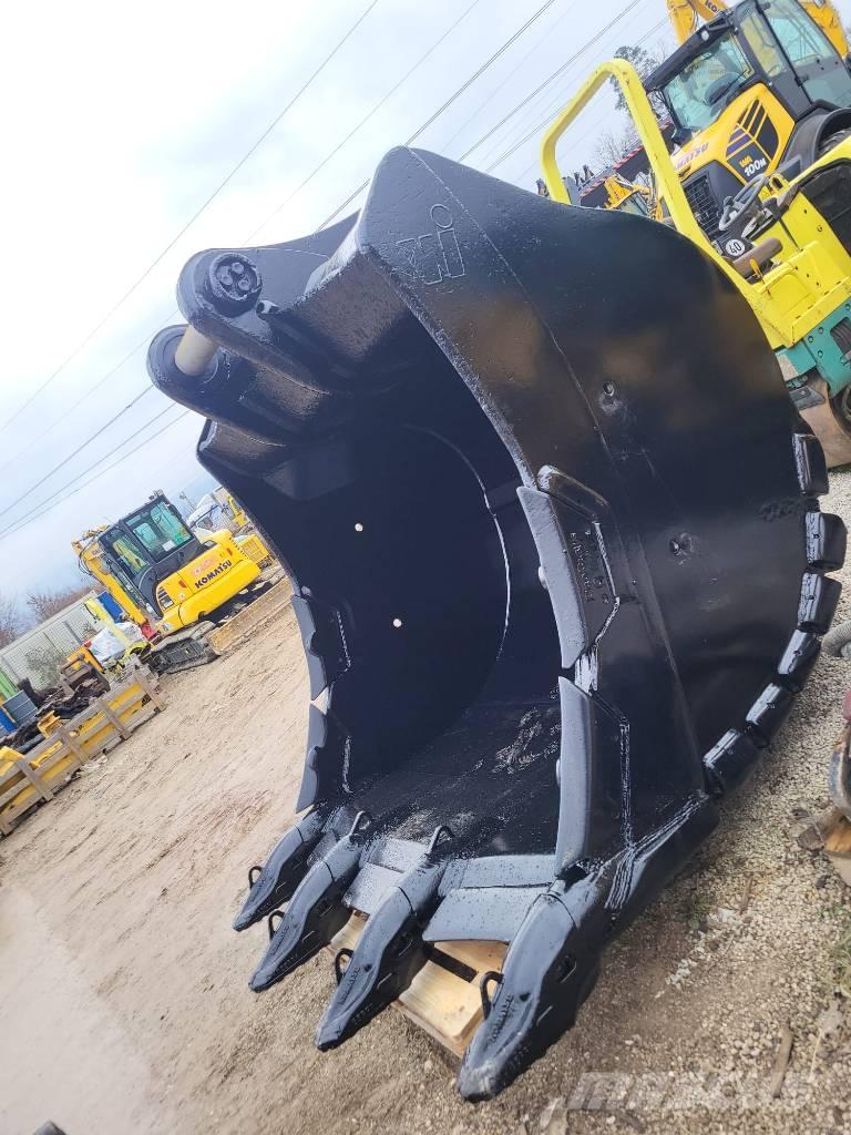 Komatsu Winkelbauer Excavator