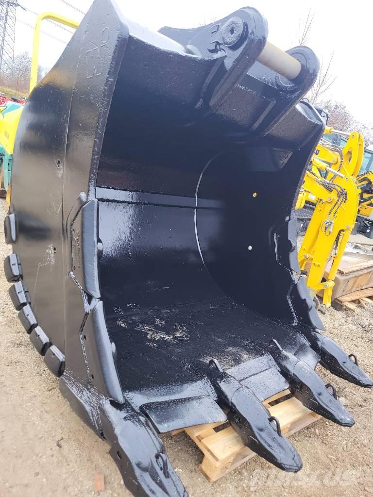 Komatsu Winkelbauer Excavator