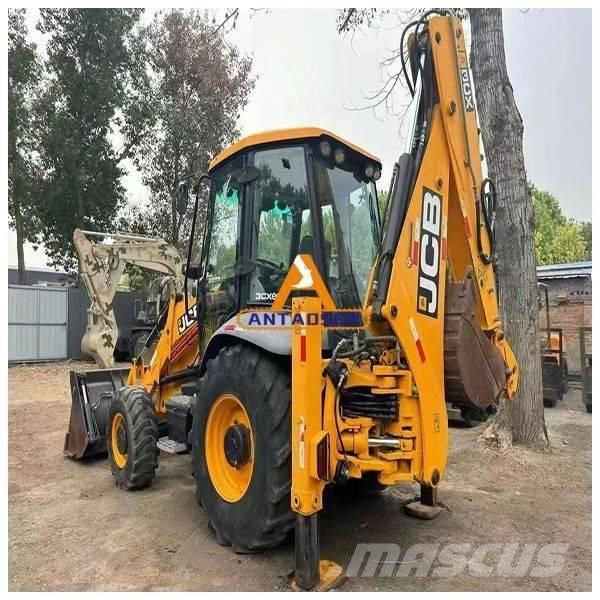 JCB 3 CX Buldoexcavatoare