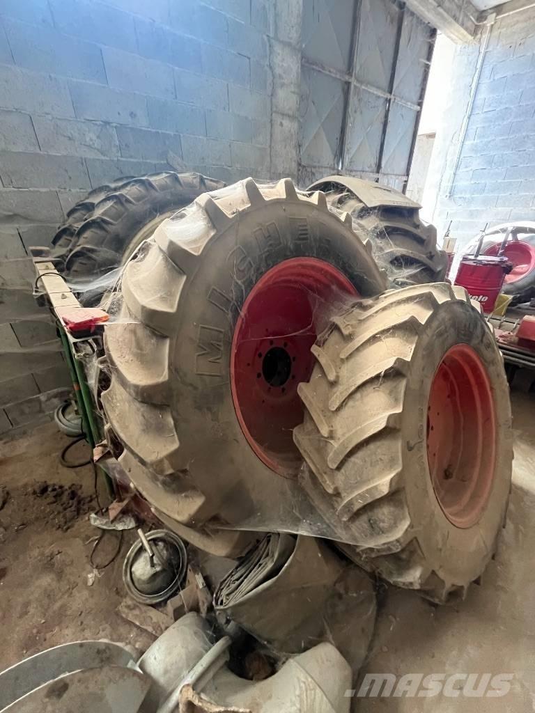 Fendt Farmer 312 Tractoare