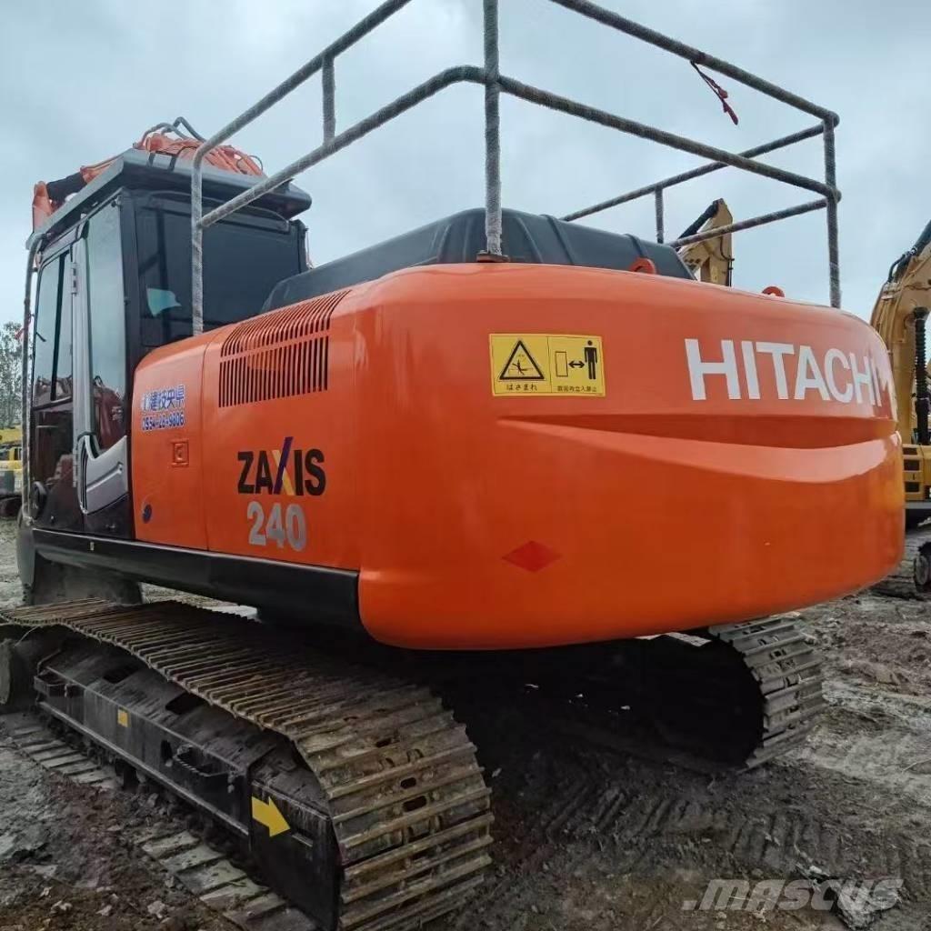 Hitachi 240-3 Excavatoare pe șenile
