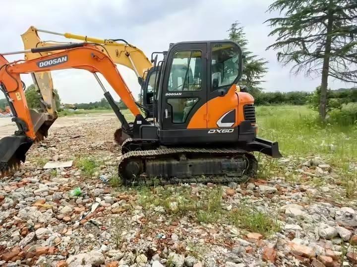 Doosan DX 60 Mini excavatoare < 7t