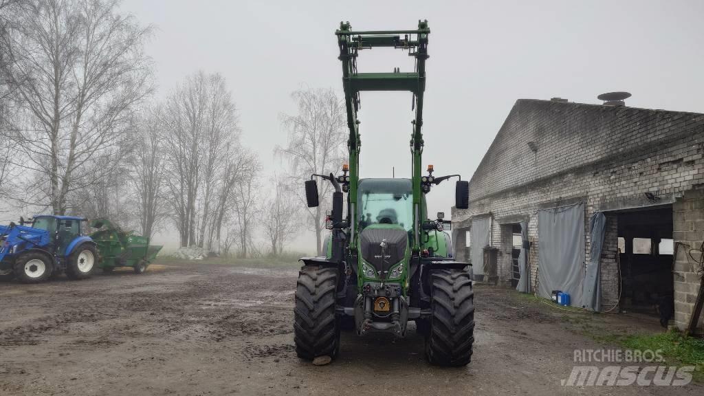 Fendt 724 Profi Plus Tractoare