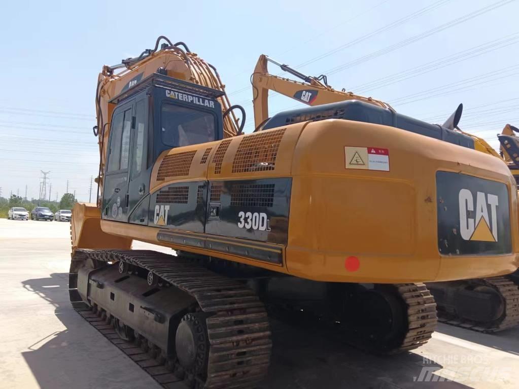 Cata-Dyne 330 Excavatoare pe șenile
