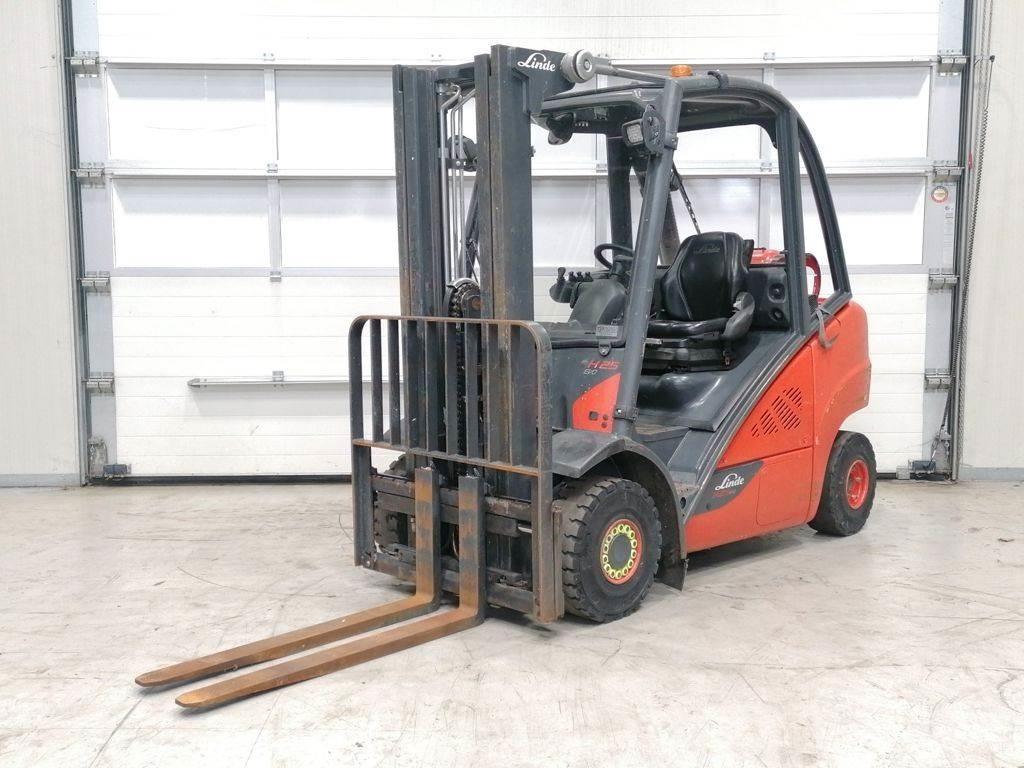 Linde H25T-02 Stivuitor electric
