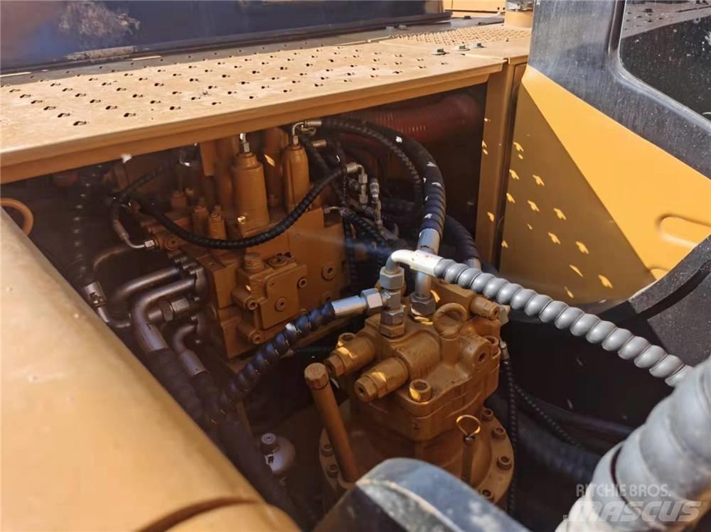 Sany SY 215 C Excavatoare pe șenile
