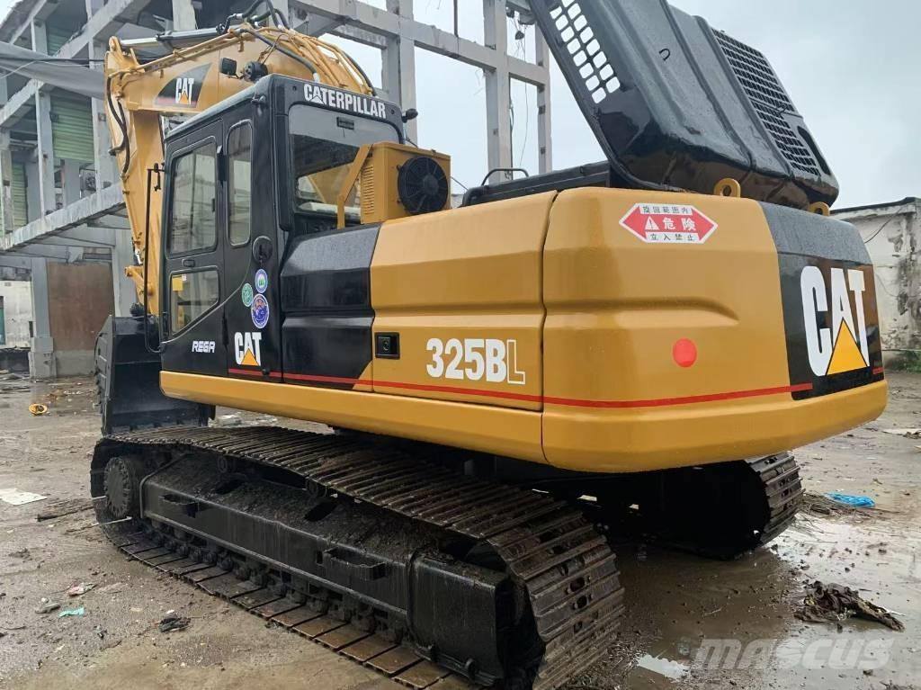 CAT 325 B Excavatoare pe șenile
