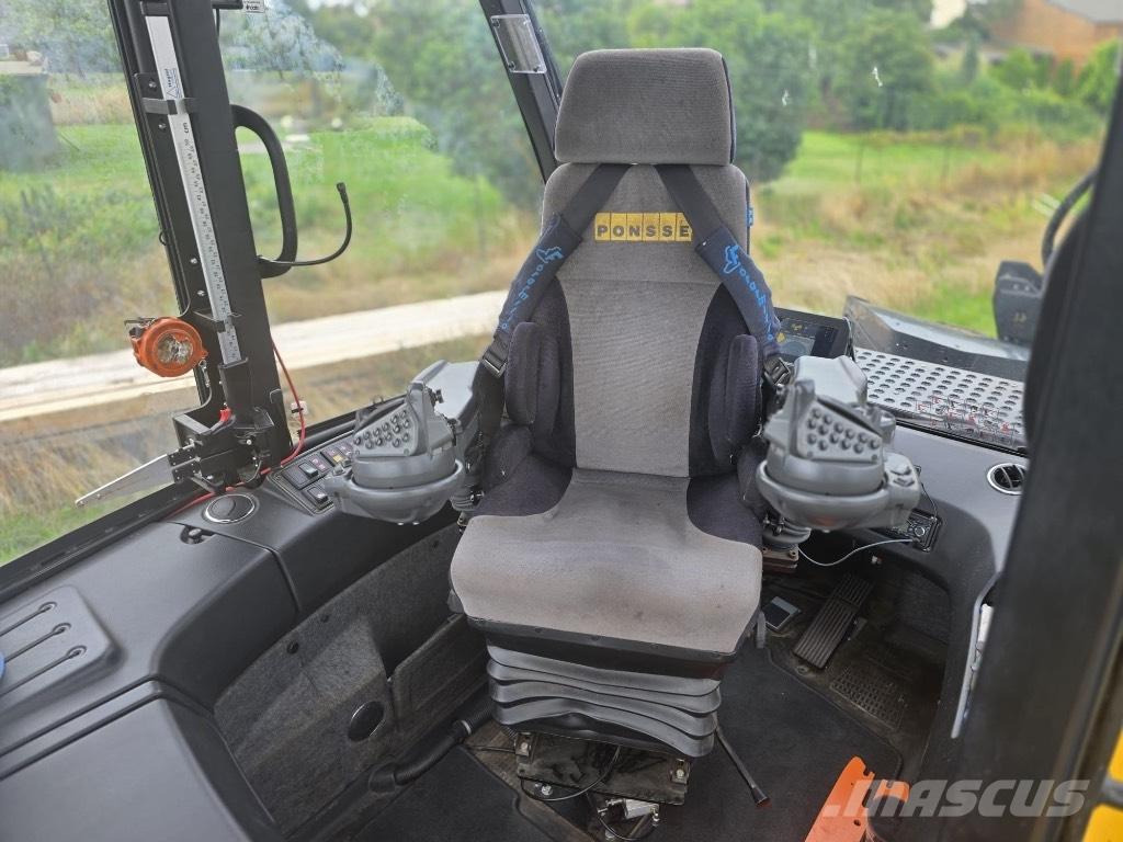 Ponsse Ergo 6W Combine forestiere