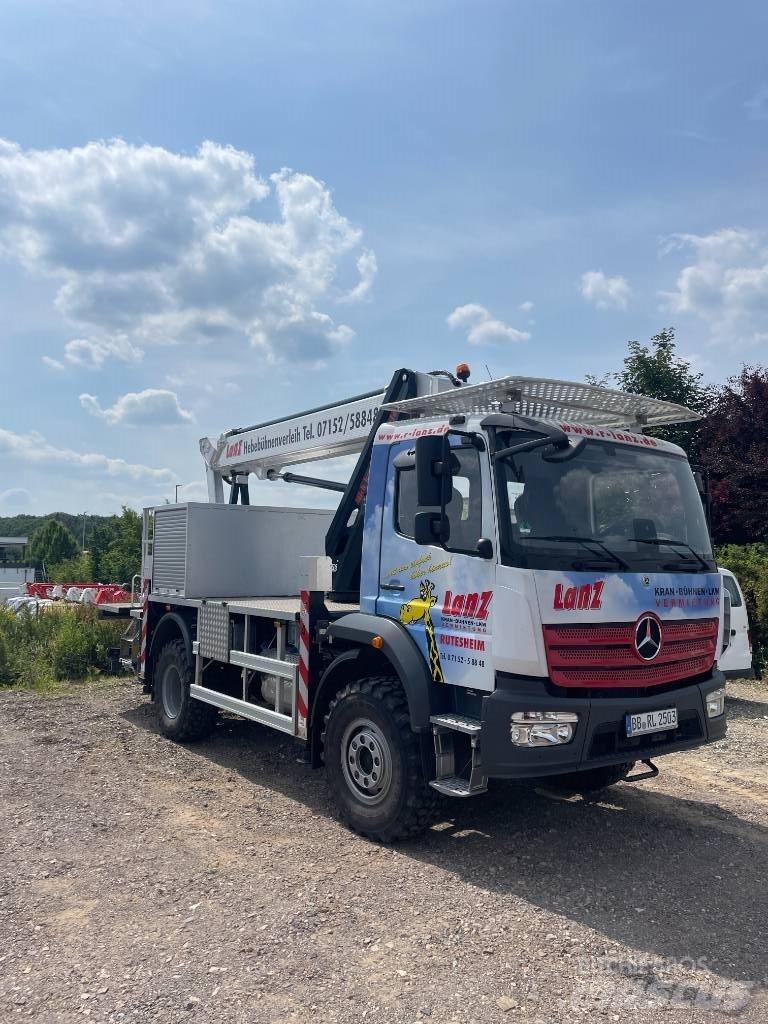 Multitel MJE 250 Platforme aeriene montate pe camion