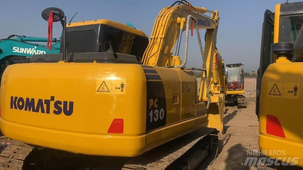 Komatsu pc130 Excavatoare pe șenile
