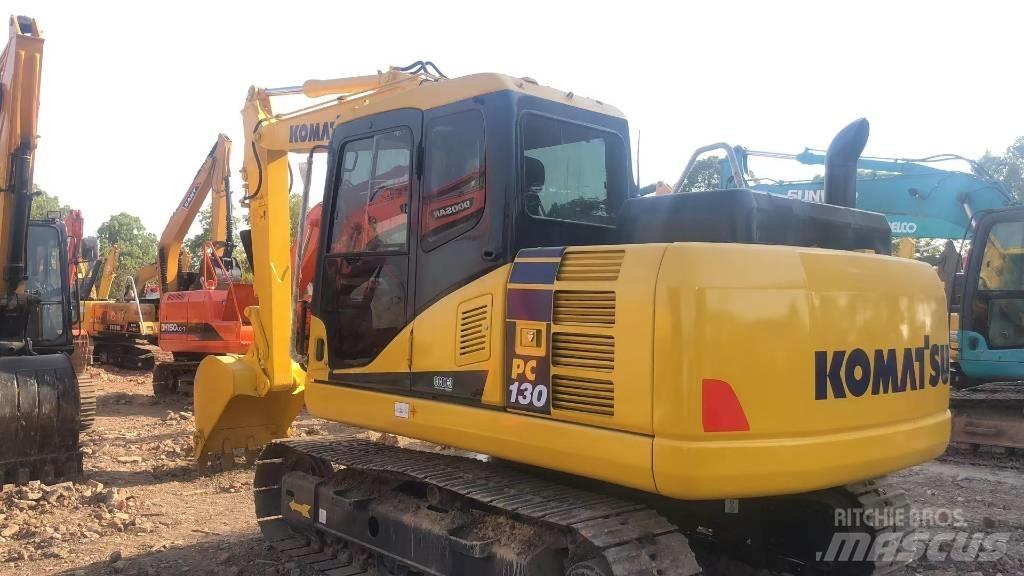 Komatsu pc130 Excavatoare pe șenile
