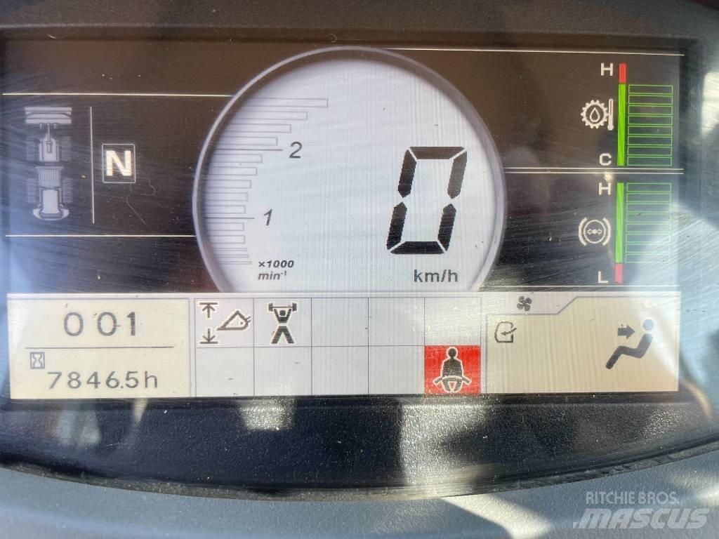 Hitachi ZW 550 - 6 Incarcator pe pneuri