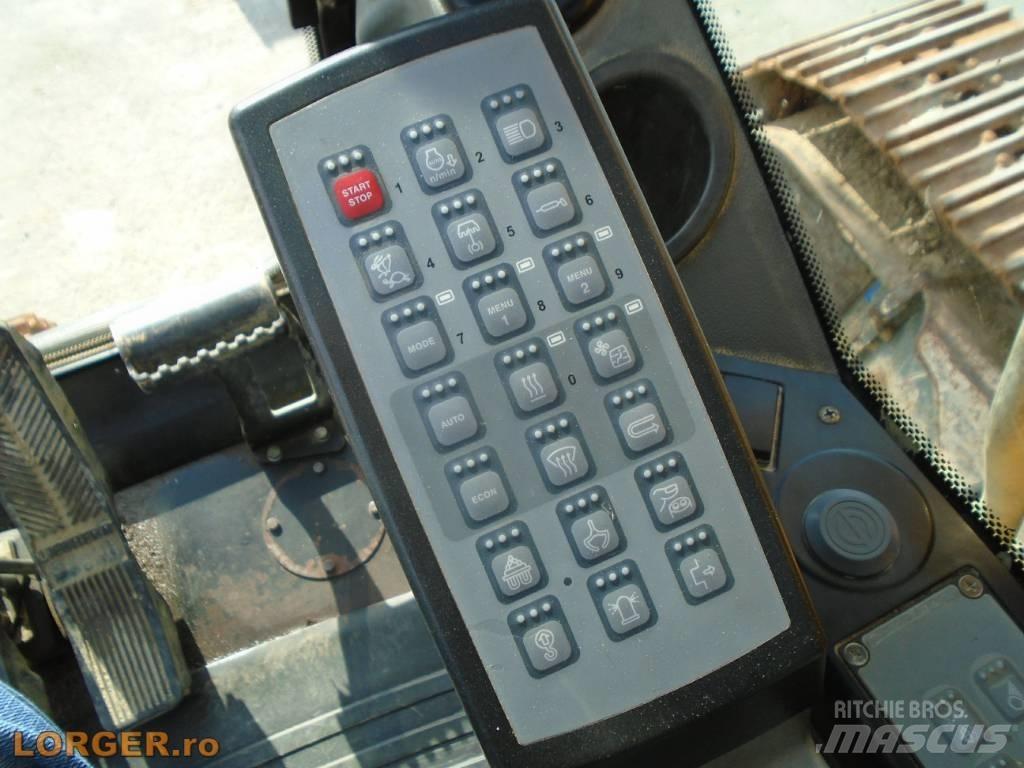 Liebherr R 916 Excavatoare pe șenile

