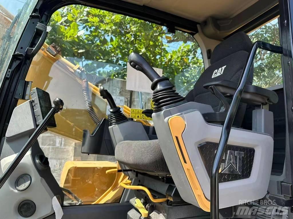 CAT 320 GC Excavatoare pe șenile
