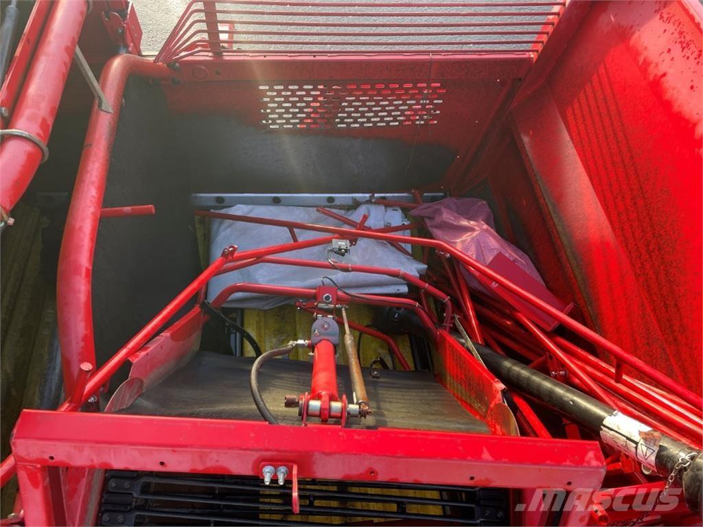 Grimme SE 140 UB Recoltatoare de cartofi
