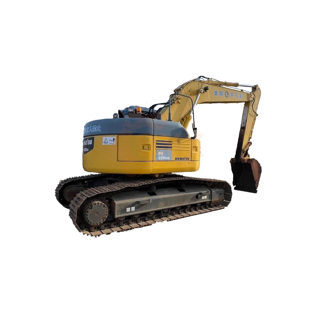 Komatsu PC 228 US Excavatoare pe șenile
