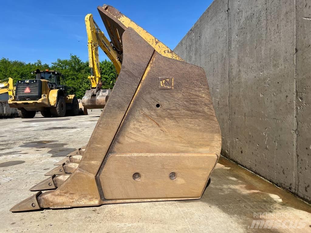 CAT 980 bucket Pistoane