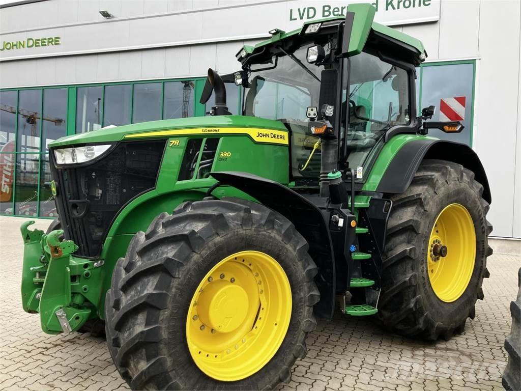 John Deere 7R 330 Tractoare