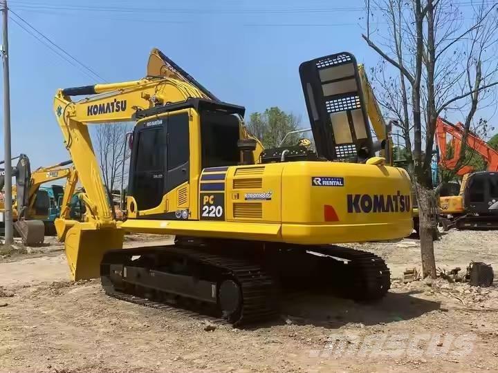 Komatsu PC220-8 Excavatoare pe șenile
