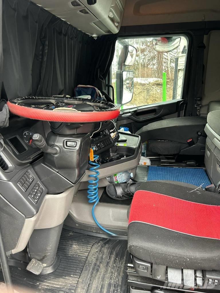 Scania R410 4x2 Autotractoare