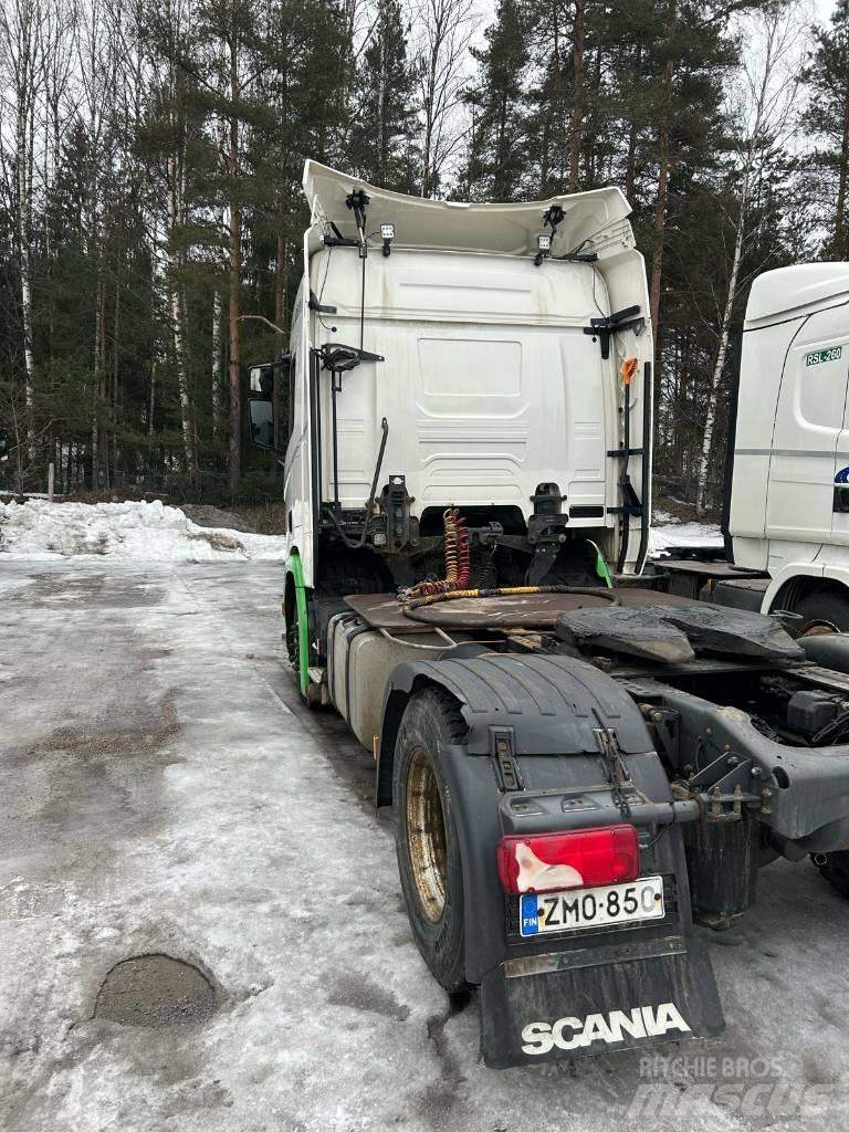 Scania R410 4x2 Autotractoare