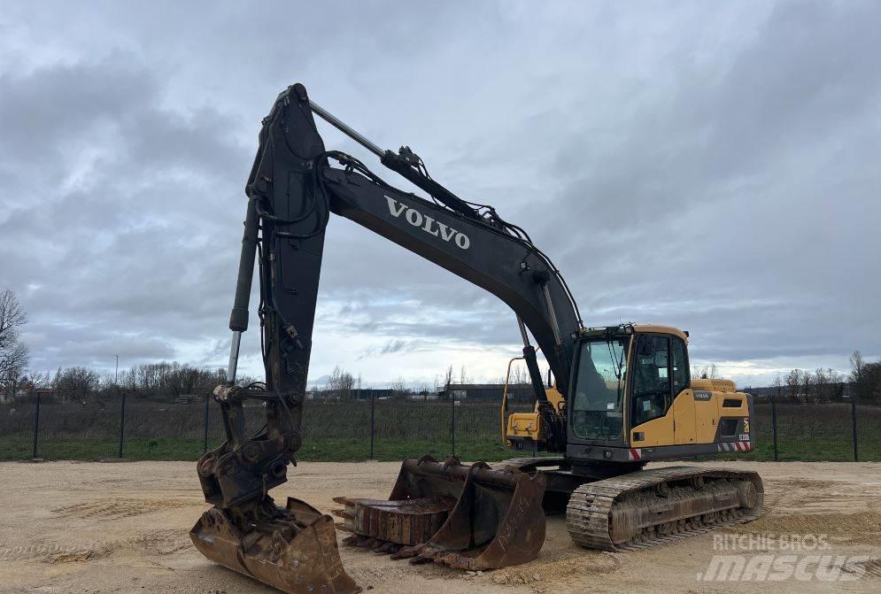 Volvo EC 220 DL Excavatoare pe șenile

