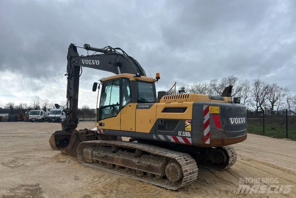 Volvo EC 220 DL Excavatoare pe șenile
