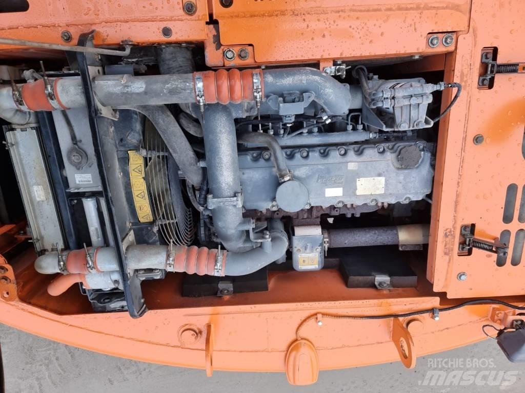 Doosan DX 140 LC Excavatoare pe șenile
