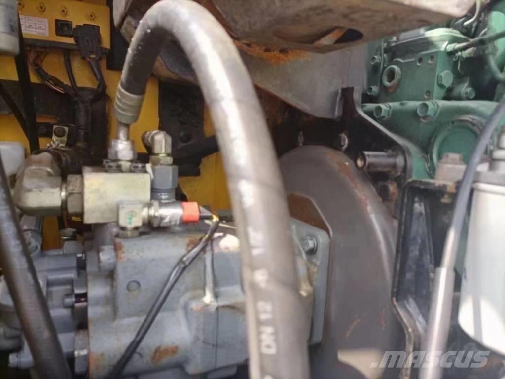 Volvo EC 80D PRO Excavatoare pe șenile
