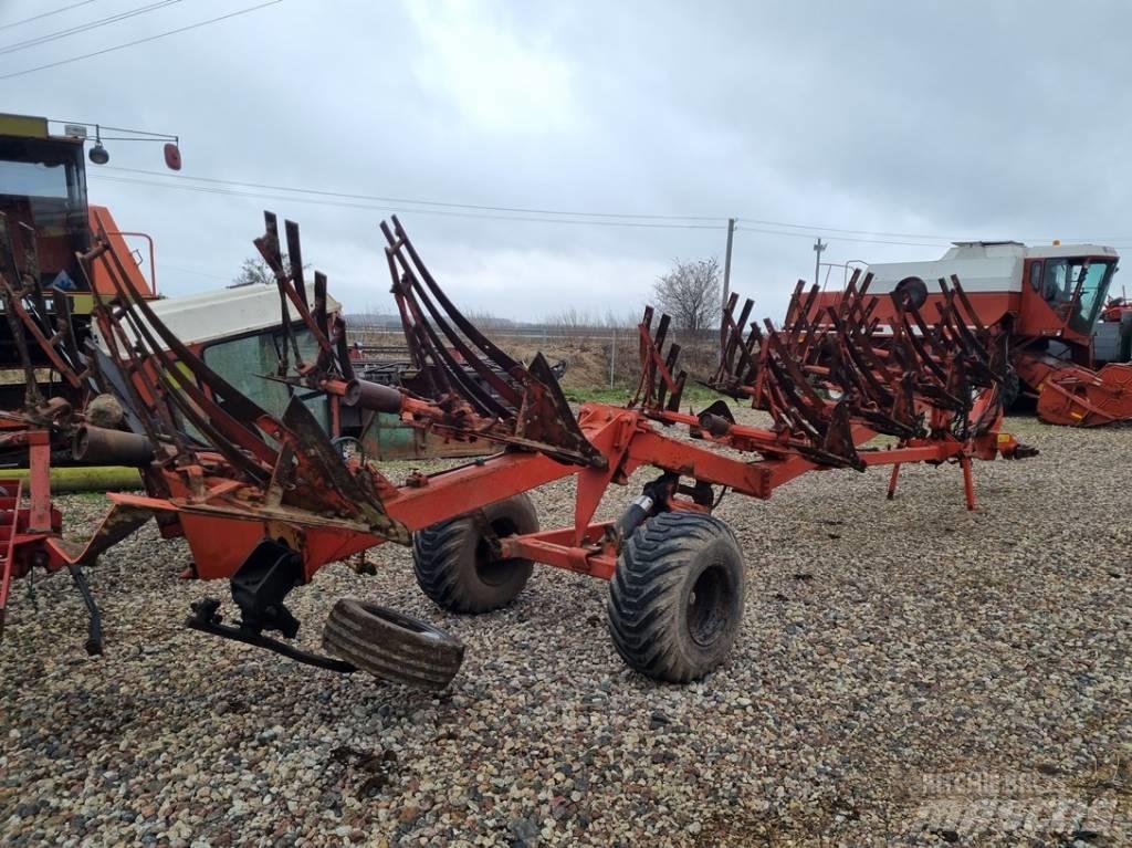 Kuhn Manager 6 Pluguri reversibile