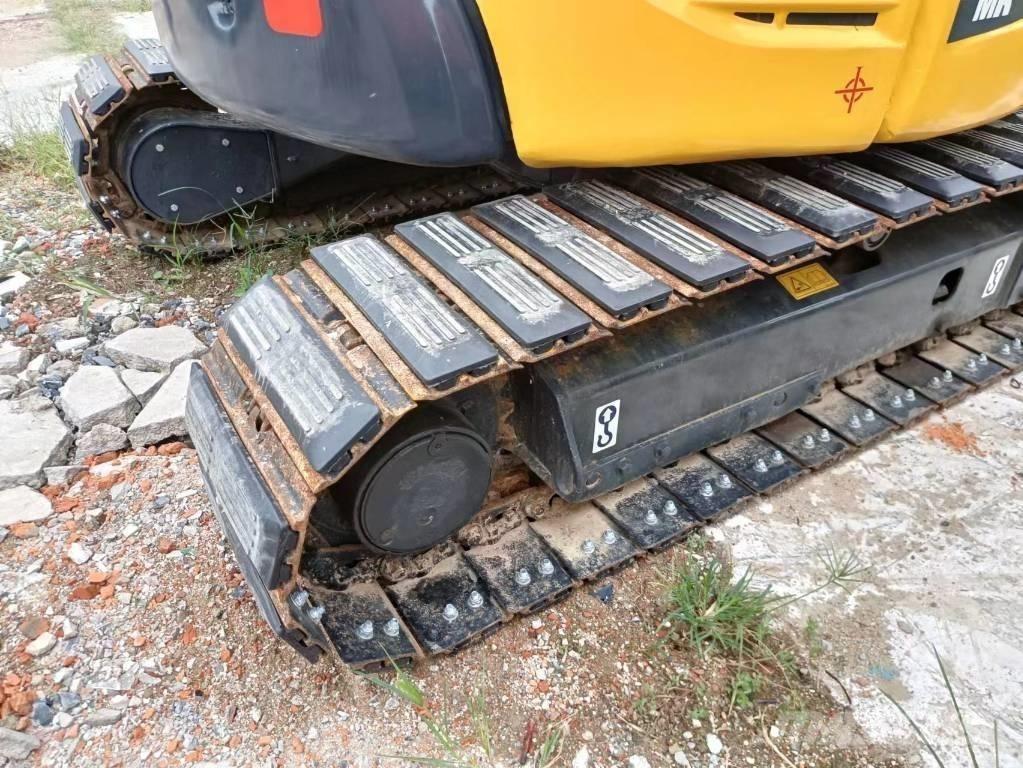 Komatsu PC 55 MR Excavatoare pe șenile
